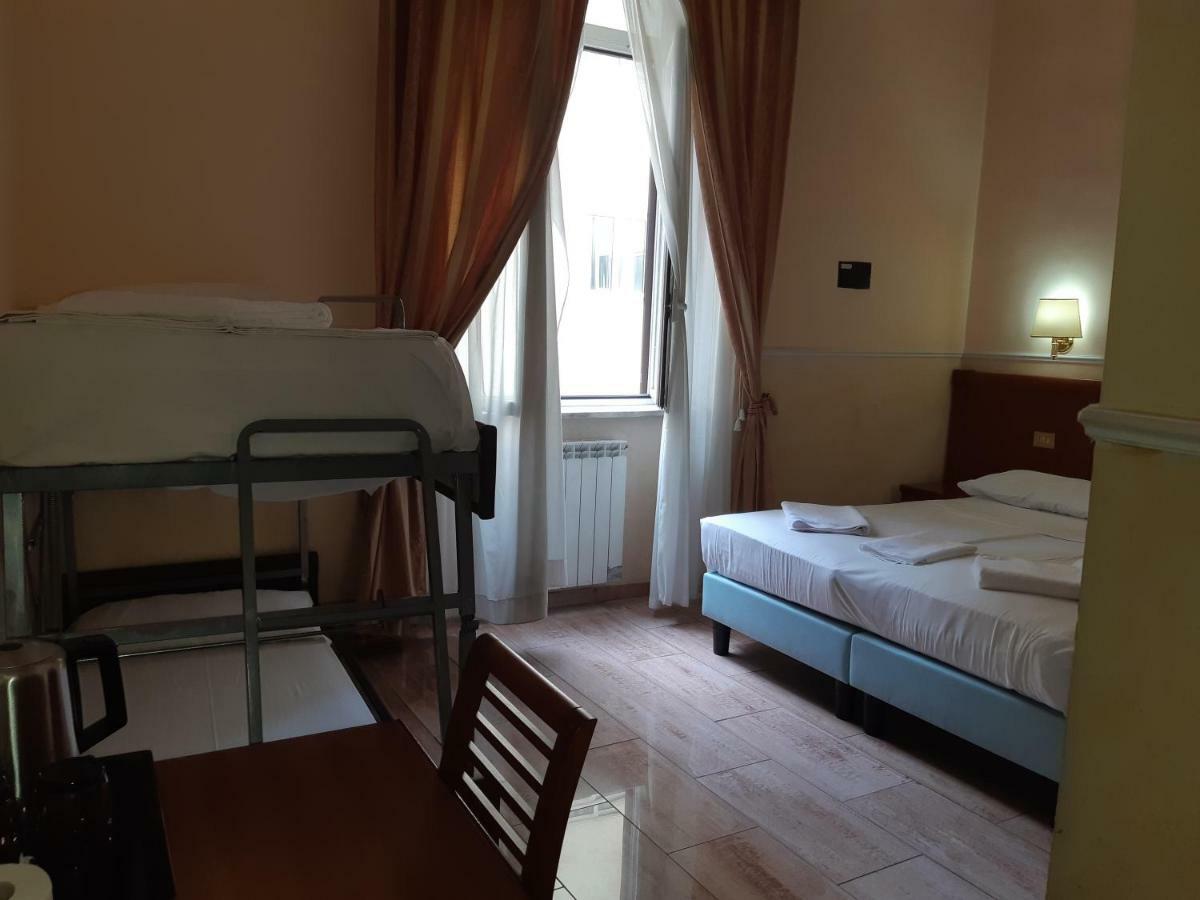 Hotel Aristotele Rzym Zewnętrze zdjęcie